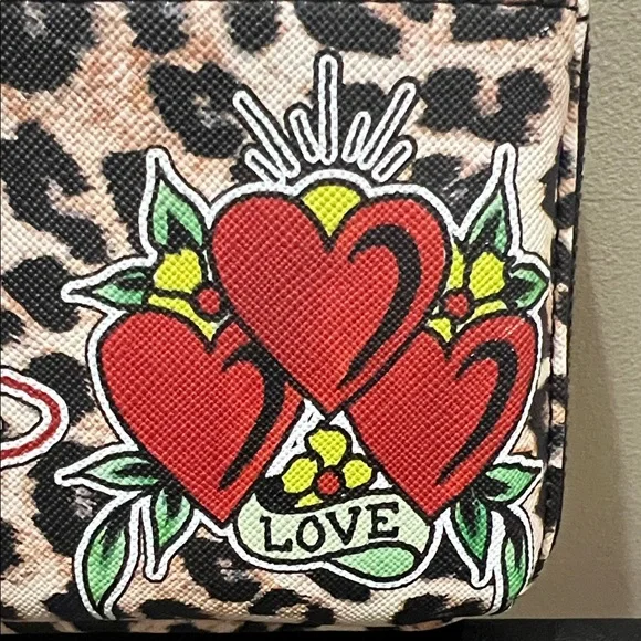 Ed Hardy | Leopard Print Wallet/Wristlet - Picture 4 of 11